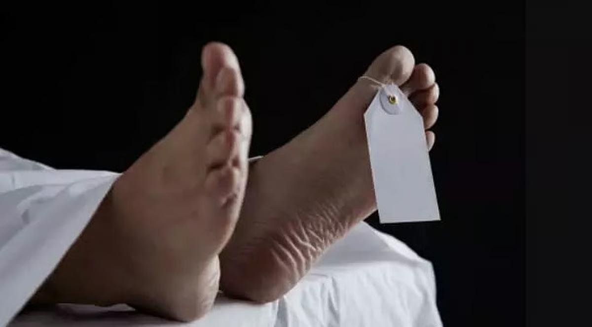 'I don't want to live anymore' Pune engineer commits suicide by jumping from 21st floor, leaves behind heartbreaking note